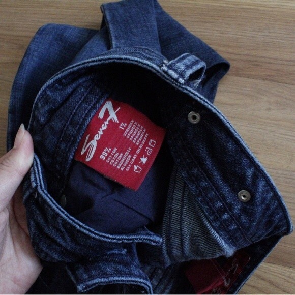 Seven7 Low Rise Boot Cut Jeans - Picture 6 of 10